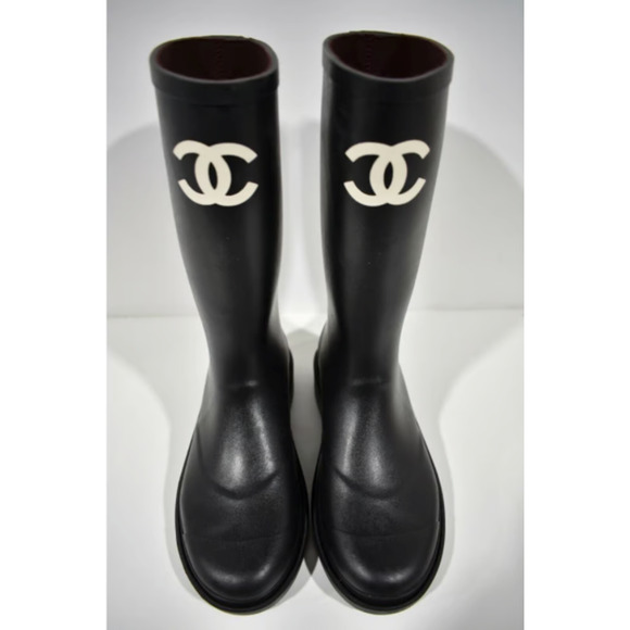 Chanel 22K Black White Caoutchouc CC Logo High Pull On Rubber Rain Boots 42 - Picture 5 of 12